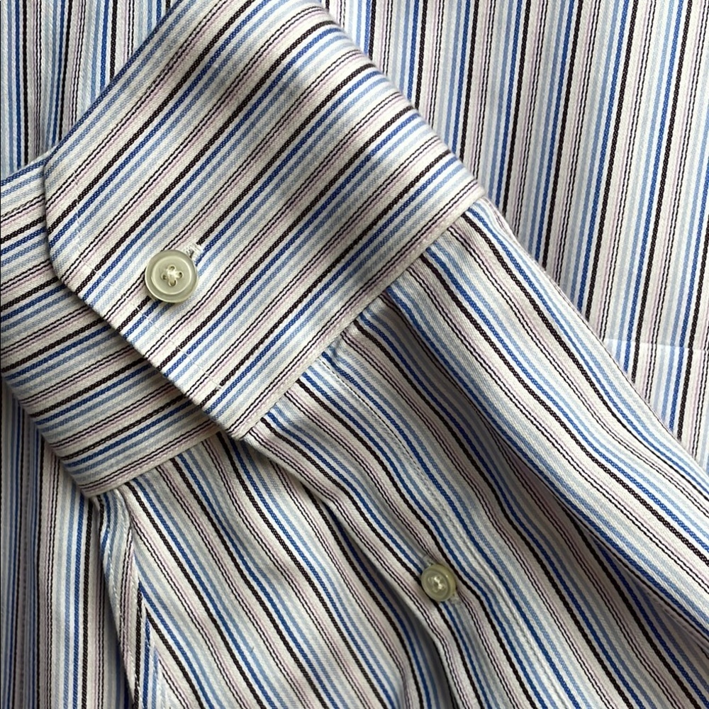 Banana Republic 100% cotton Men's Blue Striped Shirt - Picture 4 of 7